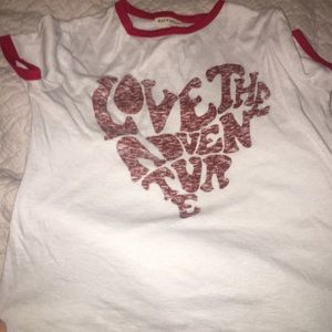 Small 90s inspired shirt